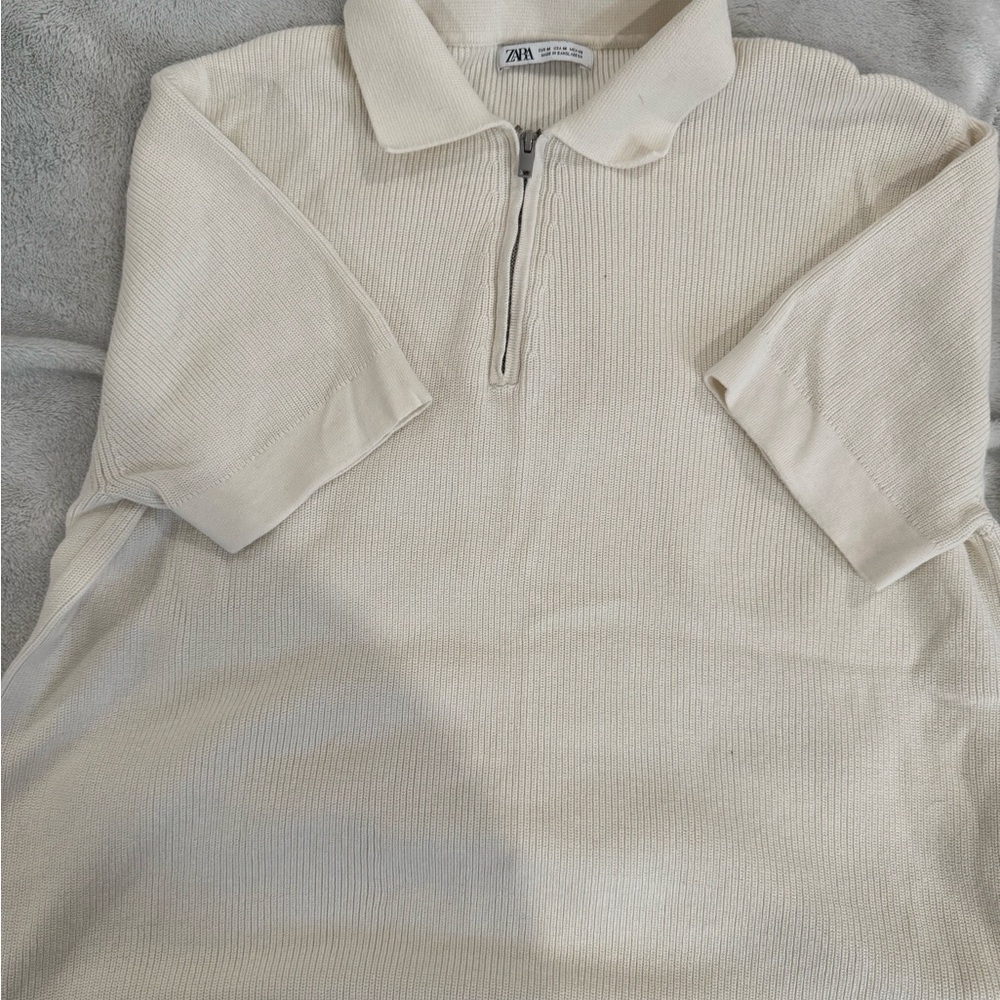 Zara Men's Zip-Up Sweater in Cream